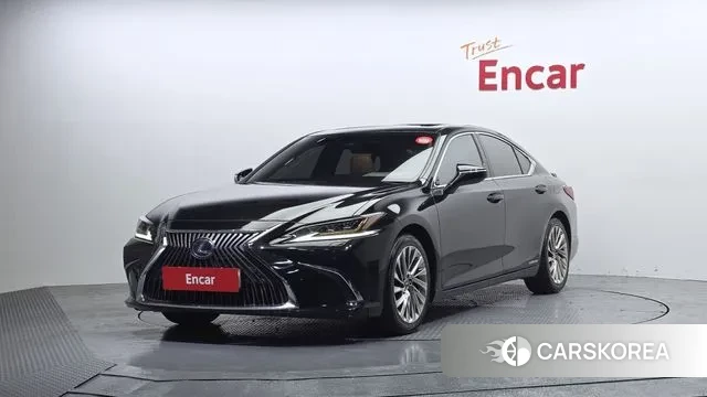Lexus ES300h 7th generation 2019 Черный из Кореи