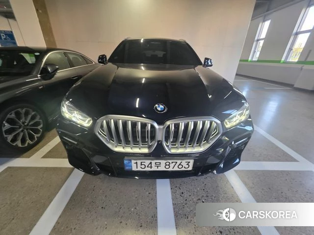 BMW X6 (G06) 2021 Черный из Кореи