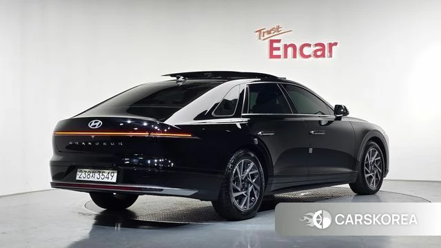 Hyundai Grandeur (GN7) 2022 Черный из Кореи