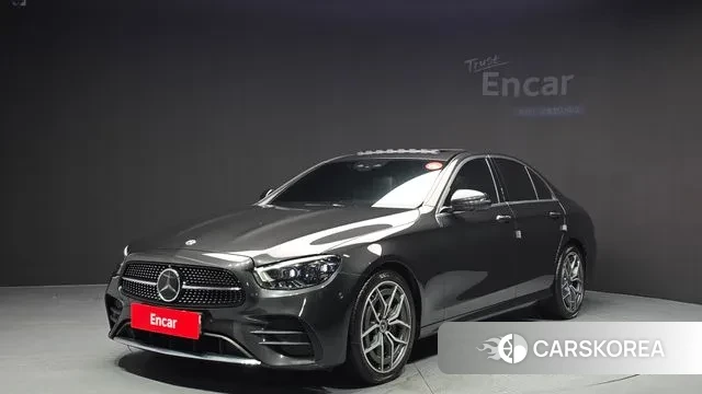 Mercedes-Benz E-Class W213 2022 Серый из Кореи