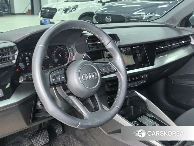 Audi A3 2022 Белый из Китая