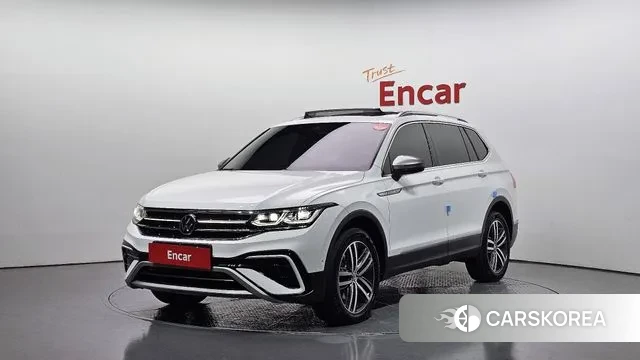 Volkswagen Tiguan Allspace 2022 Белый из Кореи