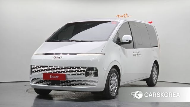 Hyundai Staria 2021 Белый из Кореи