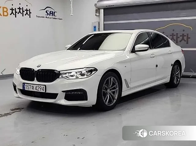 BMW 5 Series (G30) 2019 Белый из Кореи