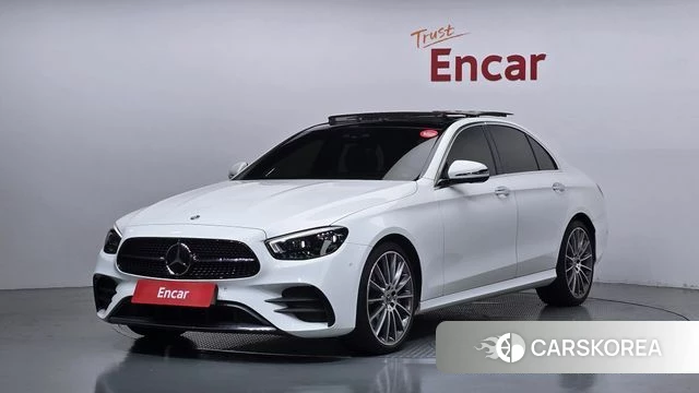 Mercedes-Benz E-Class W213 2022 Белый из Кореи