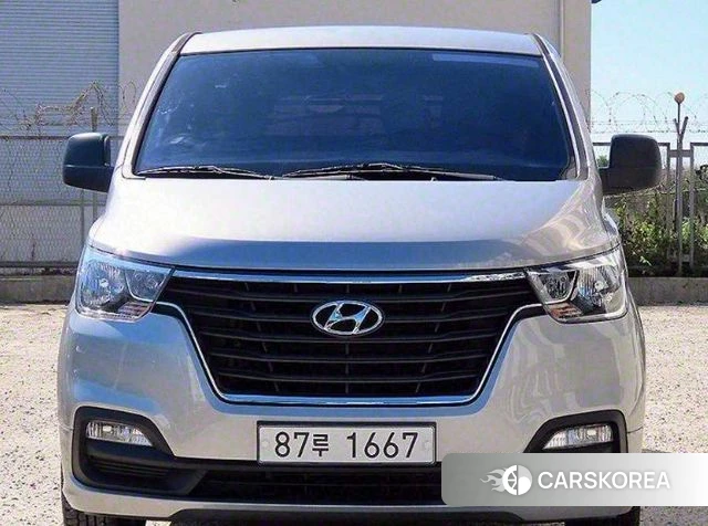 Hyundai The New Grand Starex 2019 Серый из Кореи