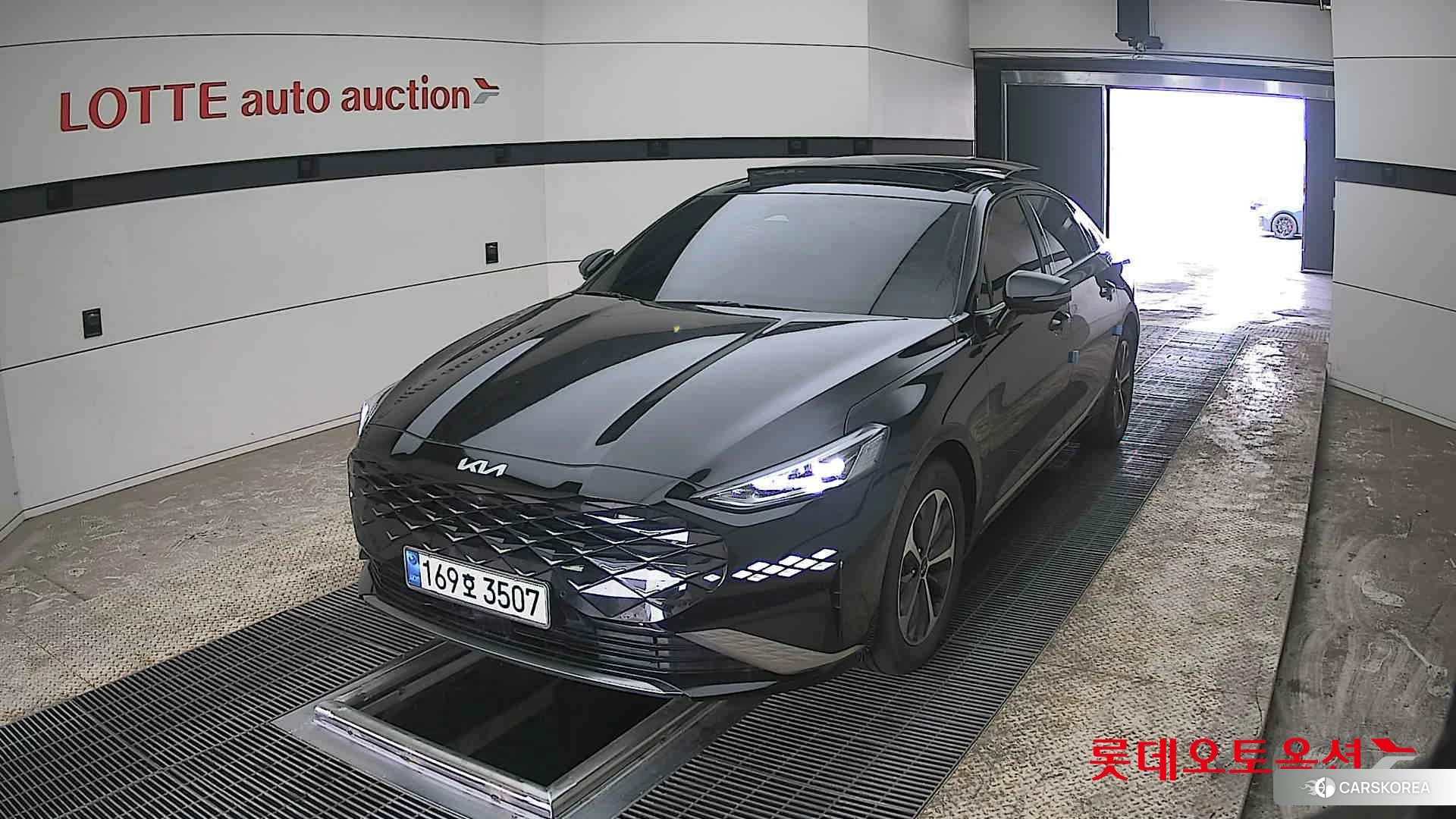 Kia K8 Hybrid 2022 Черный из Кореи