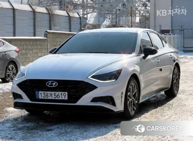 Hyundai Sonata (DN8) 2022 Белый из Кореи