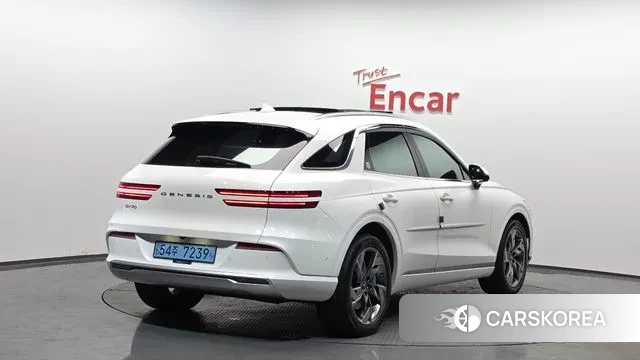 Genesis Electrified GV70 2022 Белый из Кореи