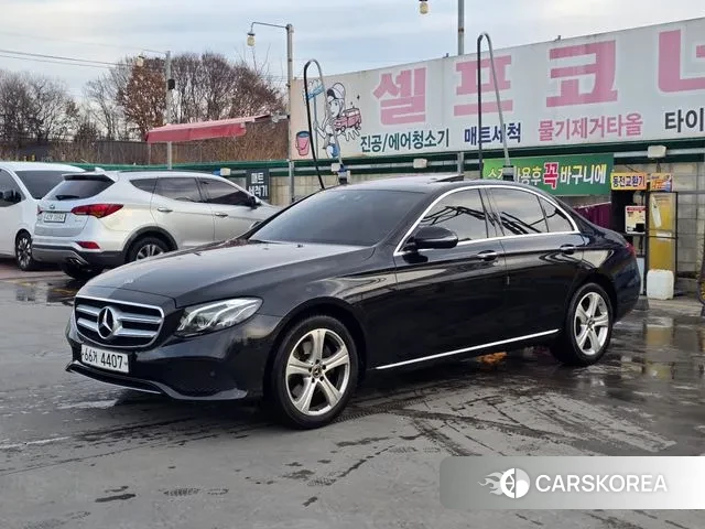 Mercedes-Benz E-Class W213 2018 Черный из Кореи