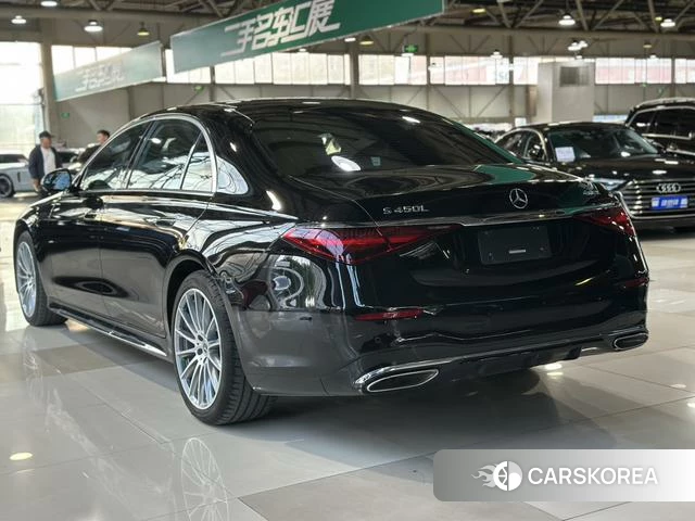 Mercedes-Benz S-class 2024 Черный из Китая