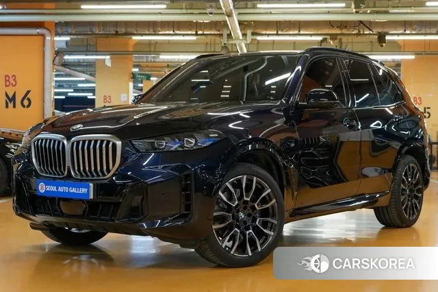 BMW X5 (G05) 2023 Черный из Кореи