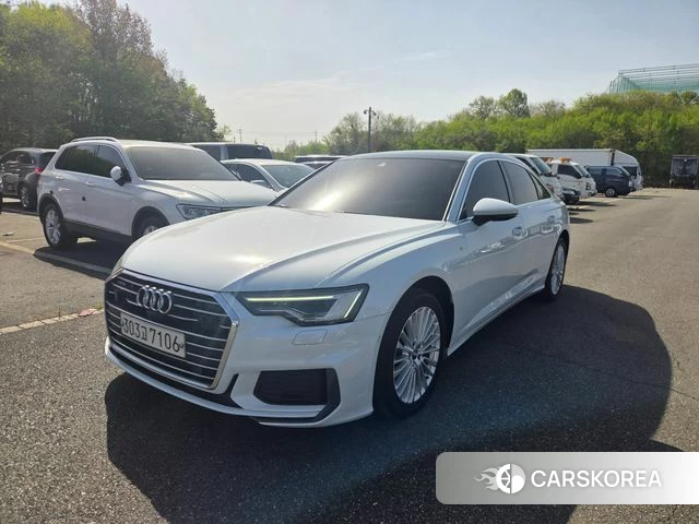 Audi A6 (C8) 2019 Белый из Кореи