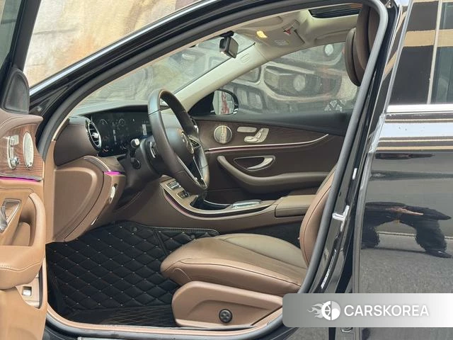 Mercedes-Benz E-class id 4236580 из Китая