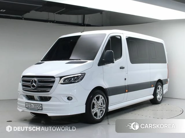 Mercedes-Benz Sprinter 2019 Белый из Кореи