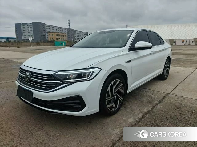 Volkswagen Sagitar 2023 Белый из Китая