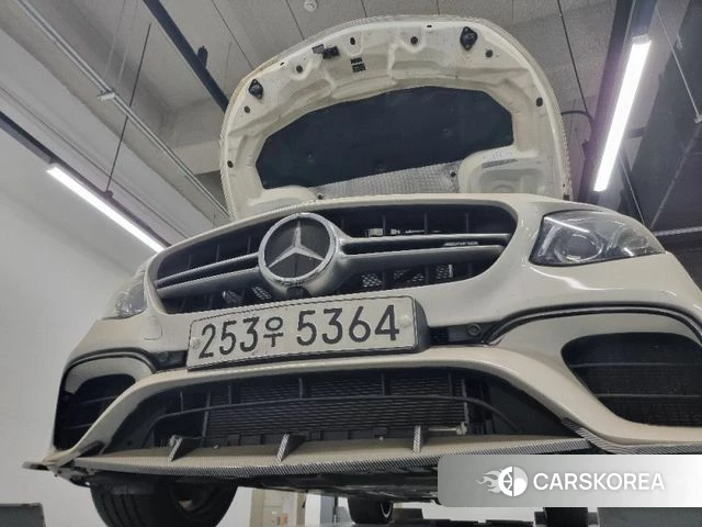 Mercedes-Benz E-Class W213 2018 Белый из Кореи