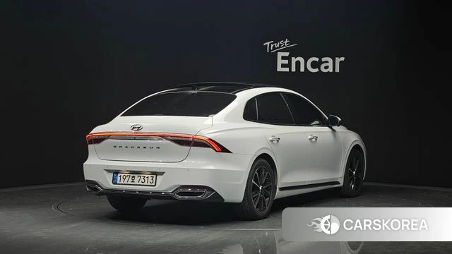 Hyundai The New Grandeur IG 2022 Белый из Кореи