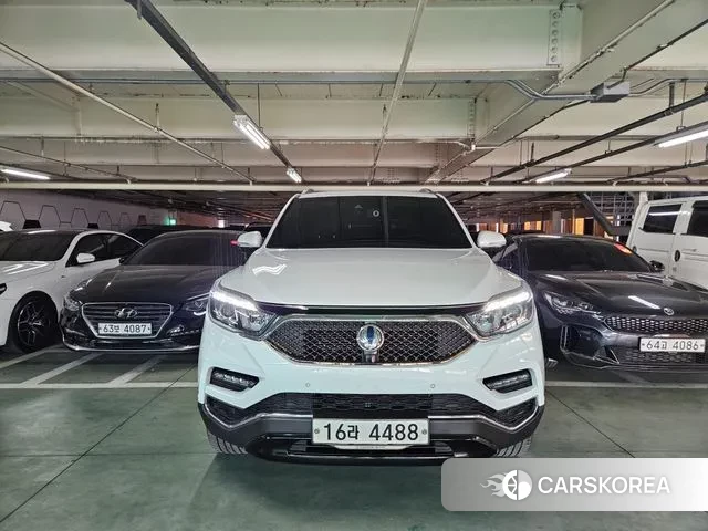 Ssangyong G4 Rexton 2019 Белый из Кореи