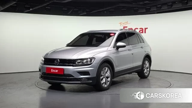 Volkswagen Tiguan second Generation 2018 Серебряный из Кореи