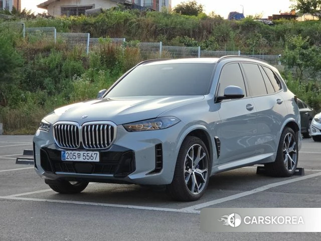 BMW X5 (G05) 2026 Цвет галактики из Кореи