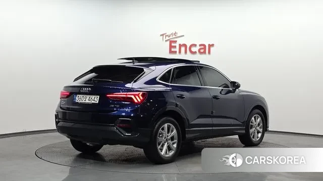 Audi Q3 (F3) 2023 Синий из Кореи