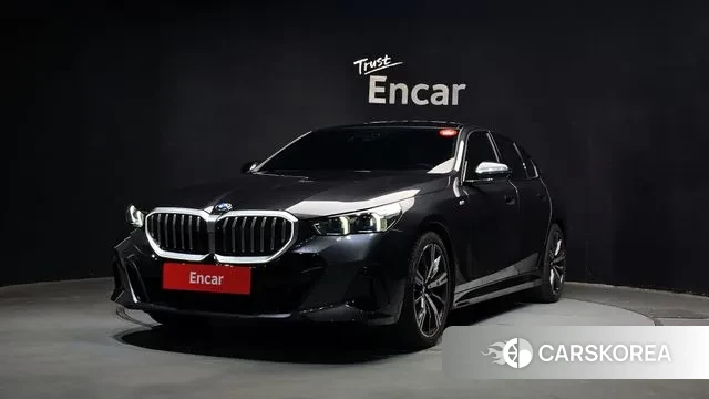 BMW 5 Series (G60) 2025 Серый из Кореи