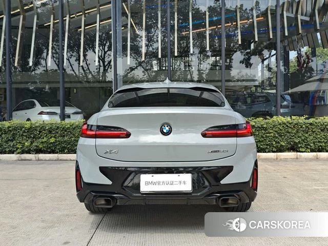 BMW X4 2022 Серебристо-серый из Китая