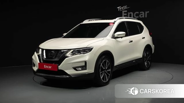 Nissan X Trail 2018 Белый из Кореи
