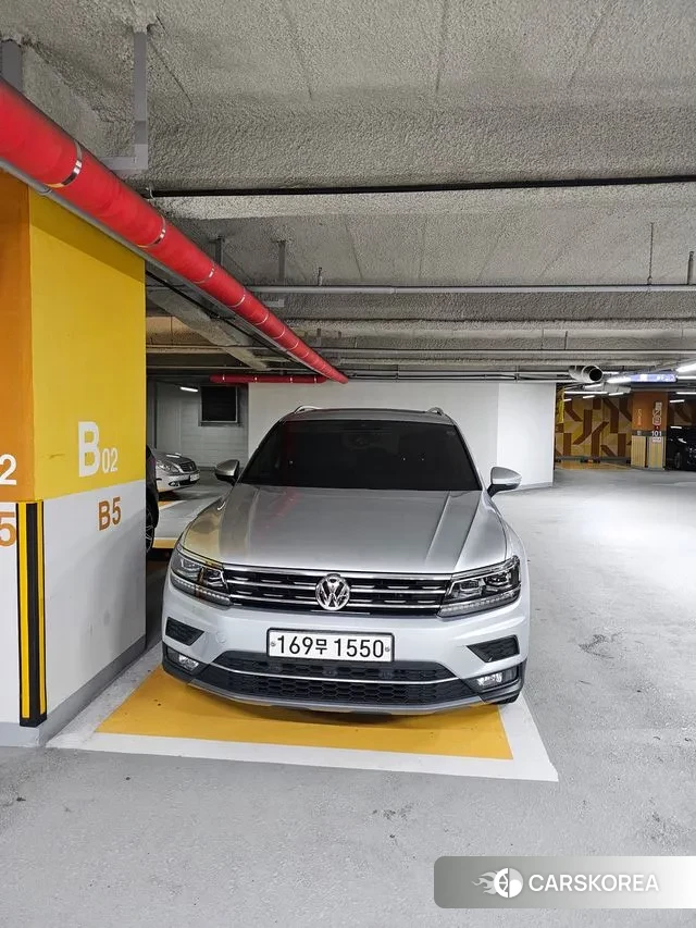 Volkswagen Tiguan second Generation 2019 Серебряный из Кореи