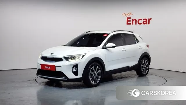 Kia Stonic 2020 Белый из Кореи