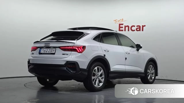 Audi Q3 (F3) 2020 Белый из Кореи