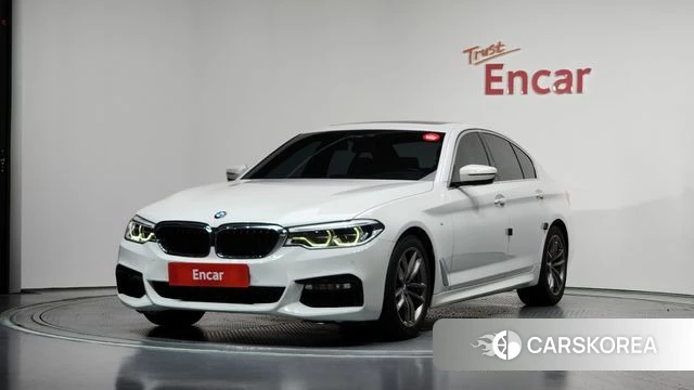 BMW 5 Series (G30) 2018 Белый из Кореи