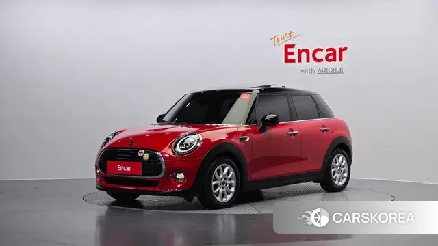 Mini Cooper 2019 Красный из Кореи