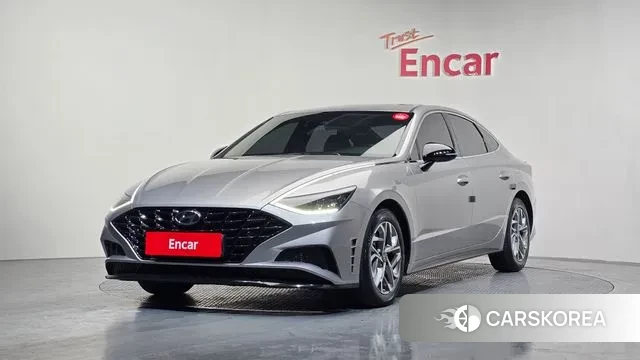 Hyundai Sonata (DN8) 2020 Серебристо-серый из Кореи