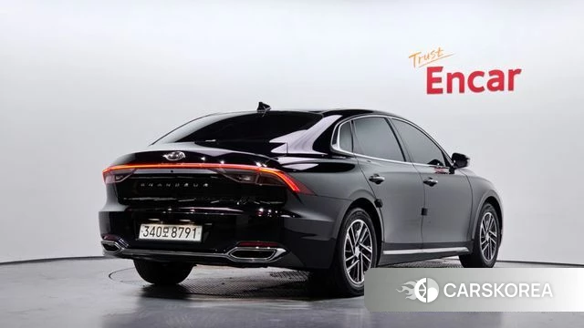 Hyundai The New Grandeur IG 2022 Черный из Кореи