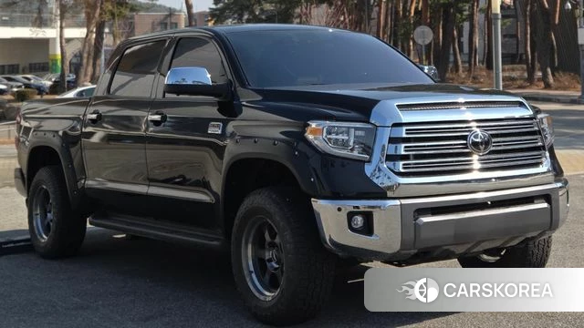 Toyota Tundra 2021 Черный из Кореи