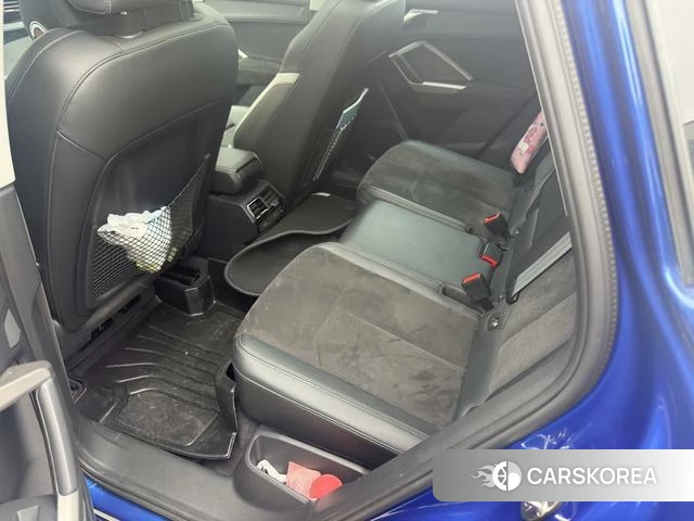 Audi Q3 2021 Синий из Китая