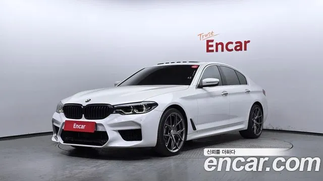 BMW 5 Series (G30) 2018 Белый из Кореи
