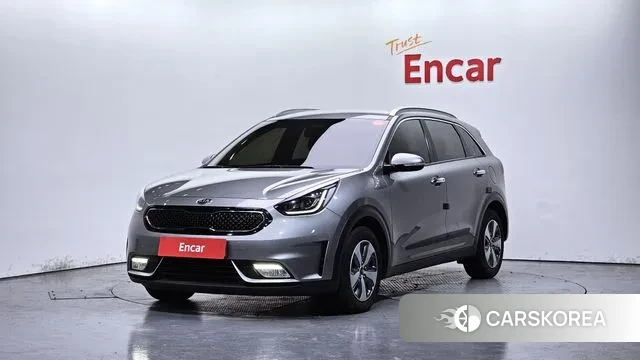 Kia Niro 2018 Серебристо-серый из Кореи