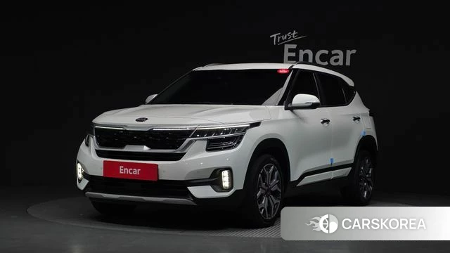 Kia Seltos 2021 Белый из Кореи