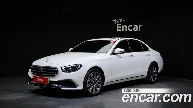 Mercedes-Benz E-Class W213 2023 Белый из Кореи