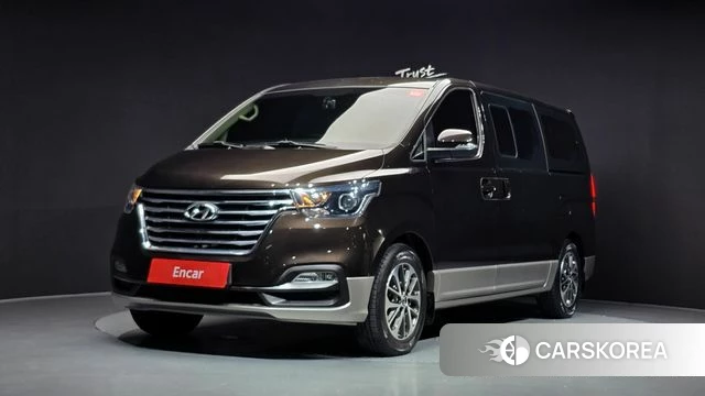 Hyundai The New Grand Starex 2018 Коричневый из Кореи