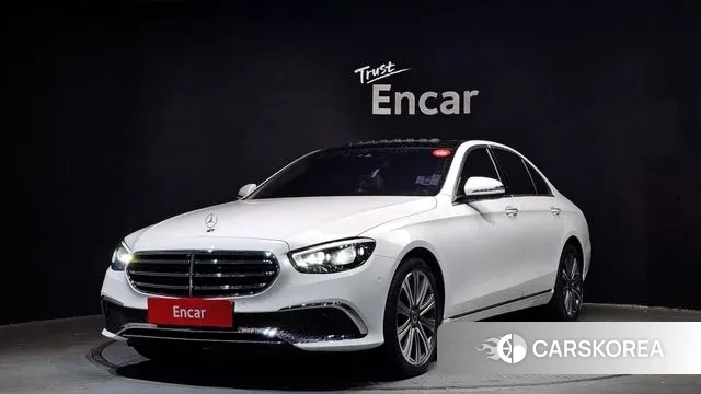 Mercedes-Benz E-Class W213 2019 Белый из Кореи