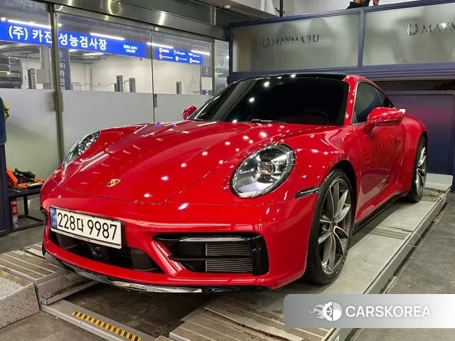 Porsche 911(992) 2024 Красный из Кореи
