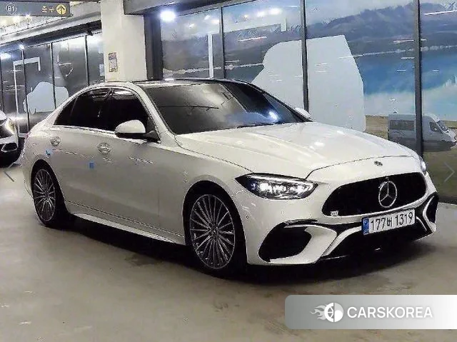 Mercedes-Benz C-Class W206 2022 Белый из Кореи