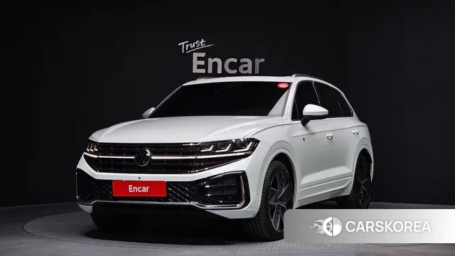 Volkswagen Touareg 3rd generation 2024 Белый из Кореи