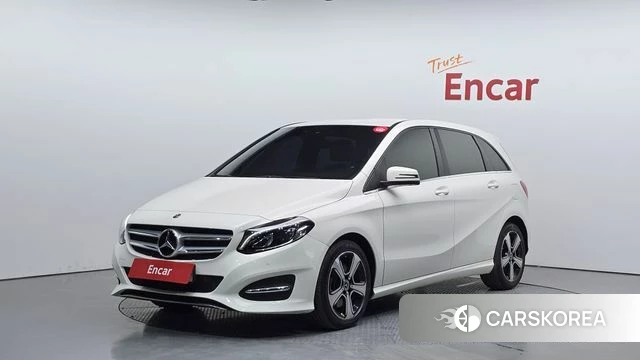 Mercedes-Benz B-Class W246 2018 Белый из Кореи