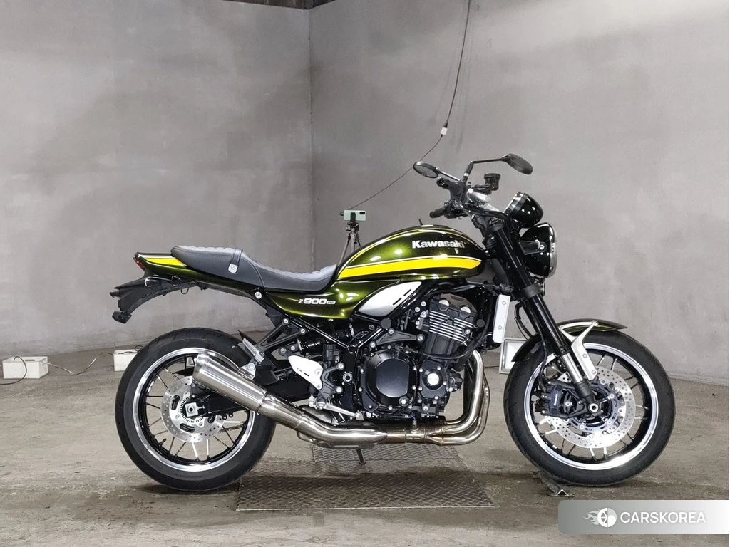 Проданный Kawasaki Z900RS 2019 из Японии
