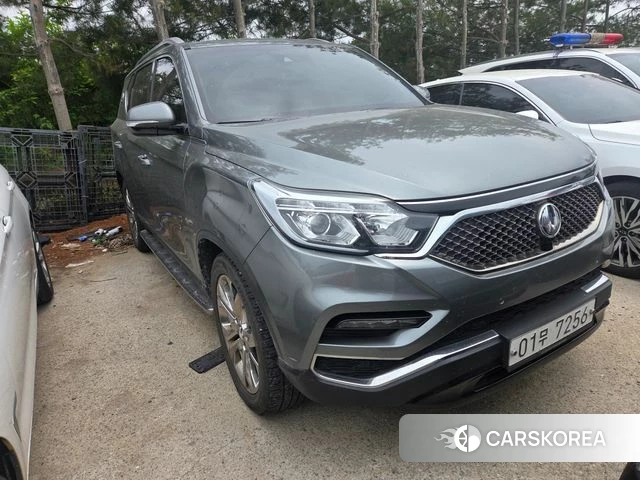 Ssangyong G4 Rexton 2019 Серый из Кореи